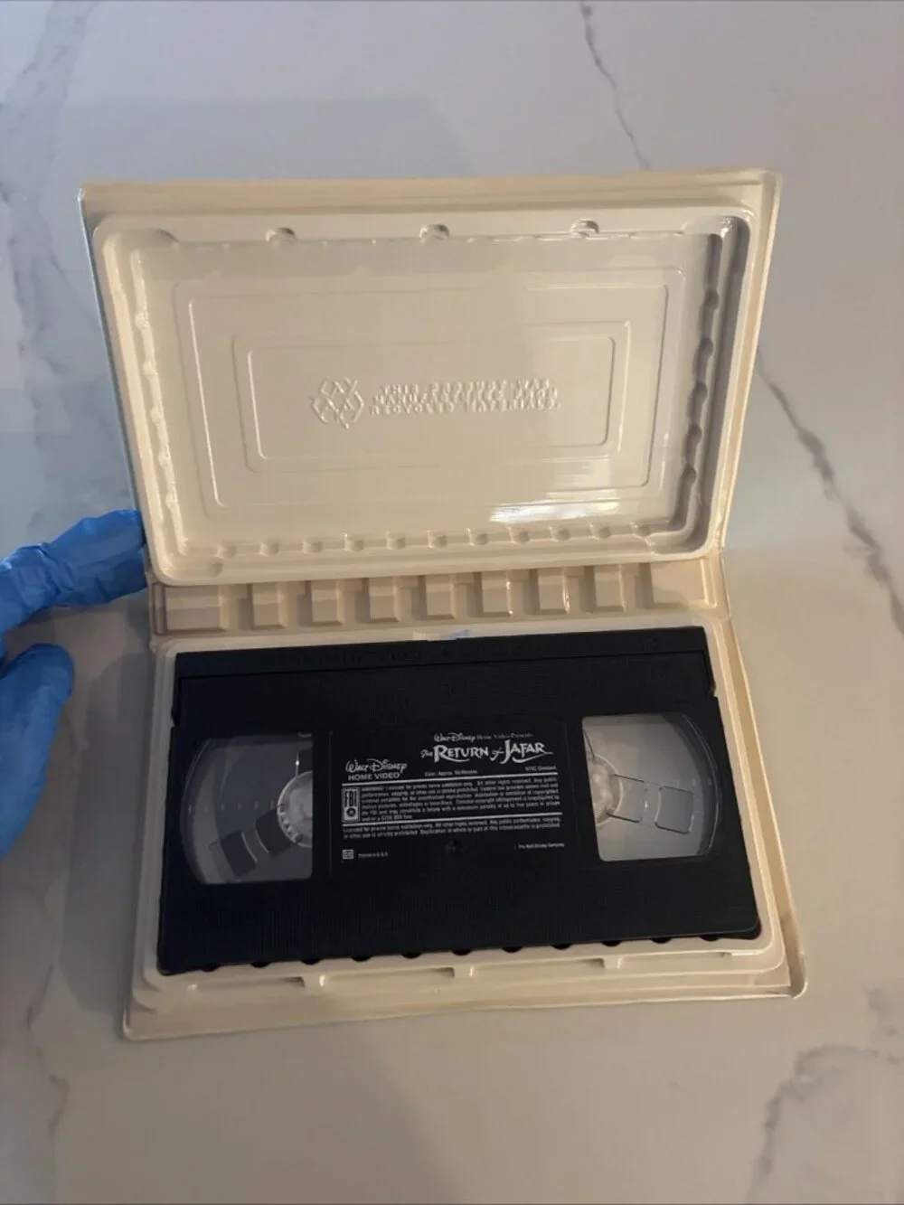 Walt Disney Home Video Presents The Return of Jafar VHS Clamshell Case 1994